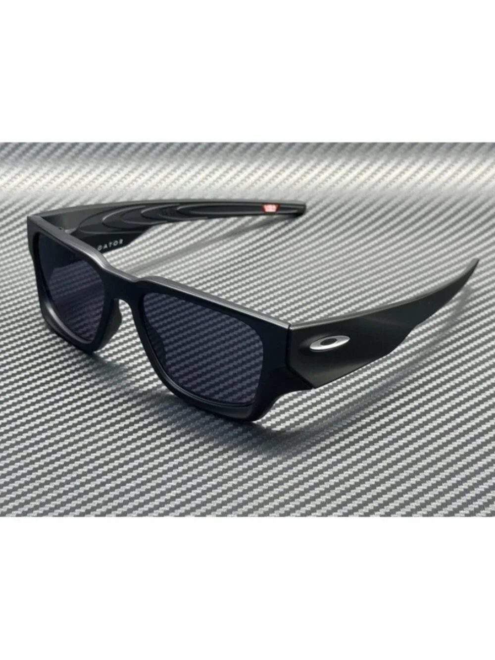 New Oakley Men Matte Black Sunglasses 58-18-142